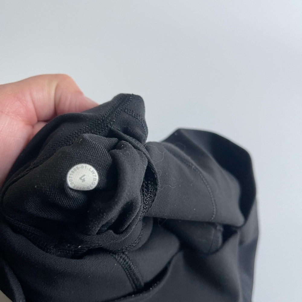 Lululemon Align Black High-Rise Short - Picture 5 of 7